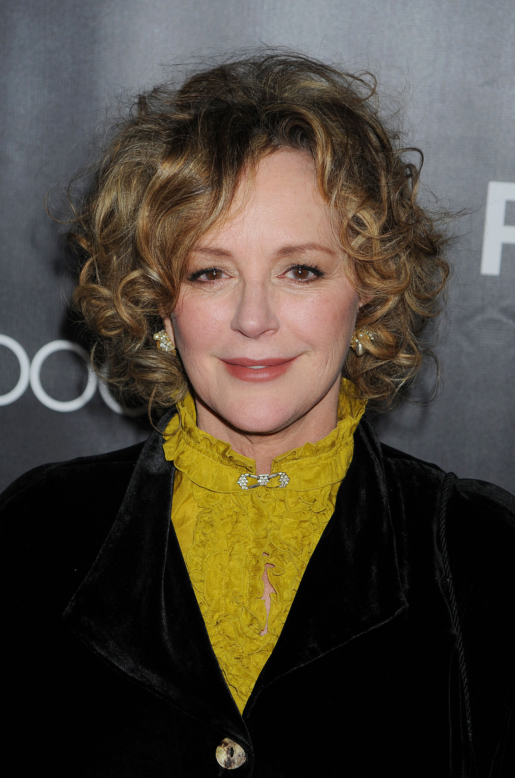 Watch Bonnie Bedelia video Watch Bonnie Bedelia video